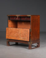 Bronz Aplikeli Kore Dolabı - Görsel 8