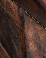 Theodore Alexander Cowhide Sofa - Görsel 7