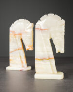 At Formlu Mermer Kitap Tutacağı - Görsel 3