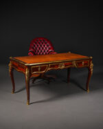 Louis XV Dönemi Fransız Antika Çalışma Masası – 19. yy