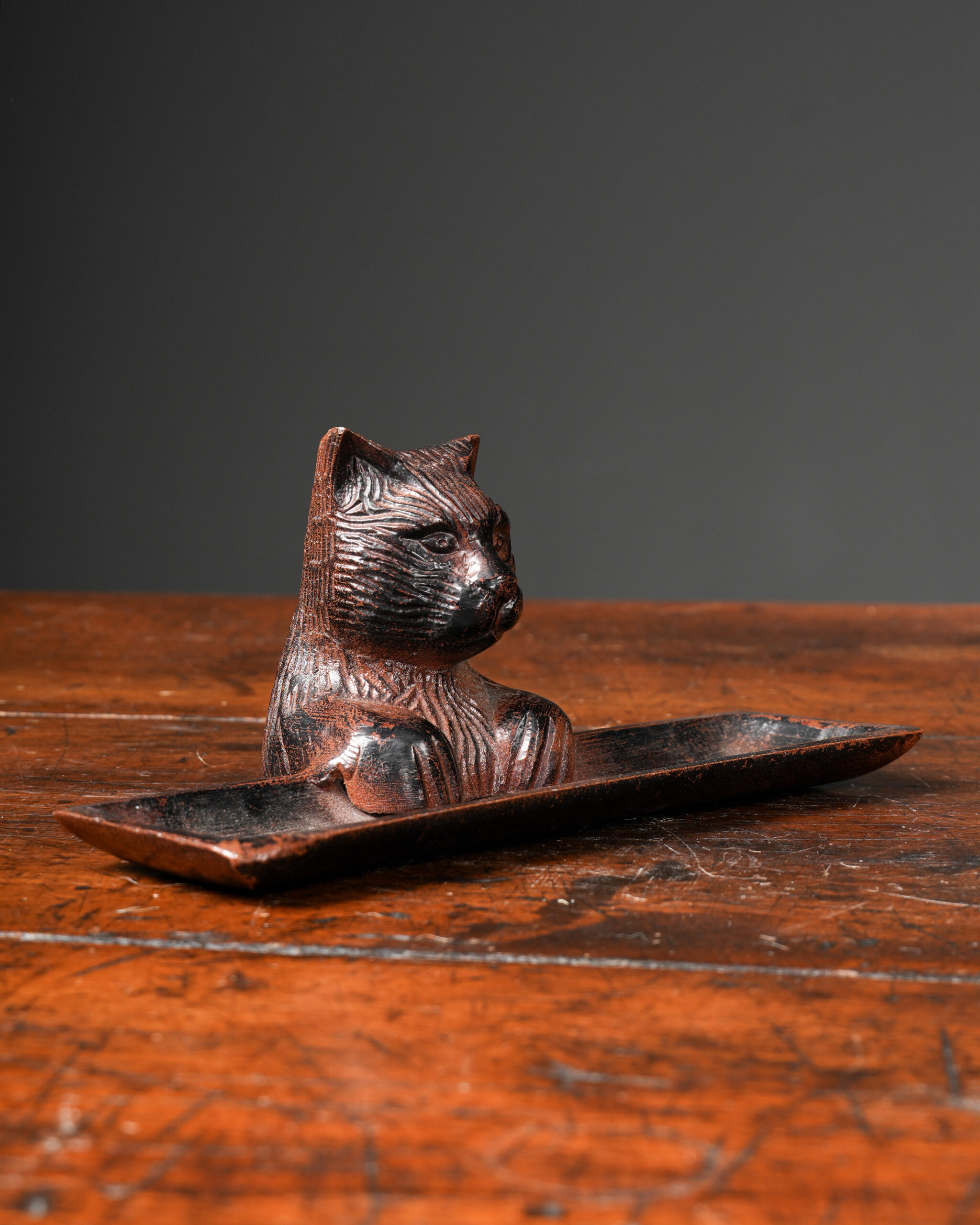 Kedi Figürlü Ahşap Tabak