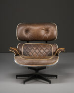 Aviator Lounge Chair & Ottoman - Görsel 2