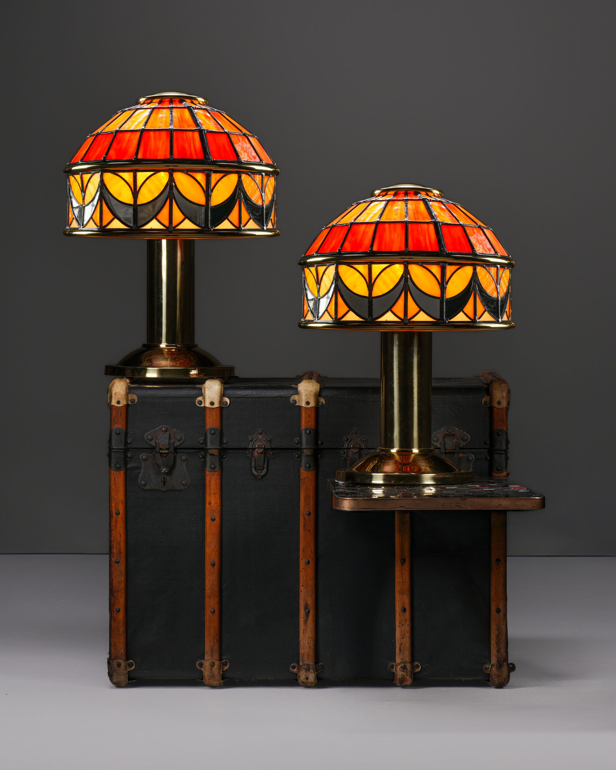 Andy Thornton İmzalı Büyük Vitray Lambalar