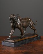Bronz Kaplan Heykeli
