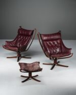 Falcon Chairs & Ottoman