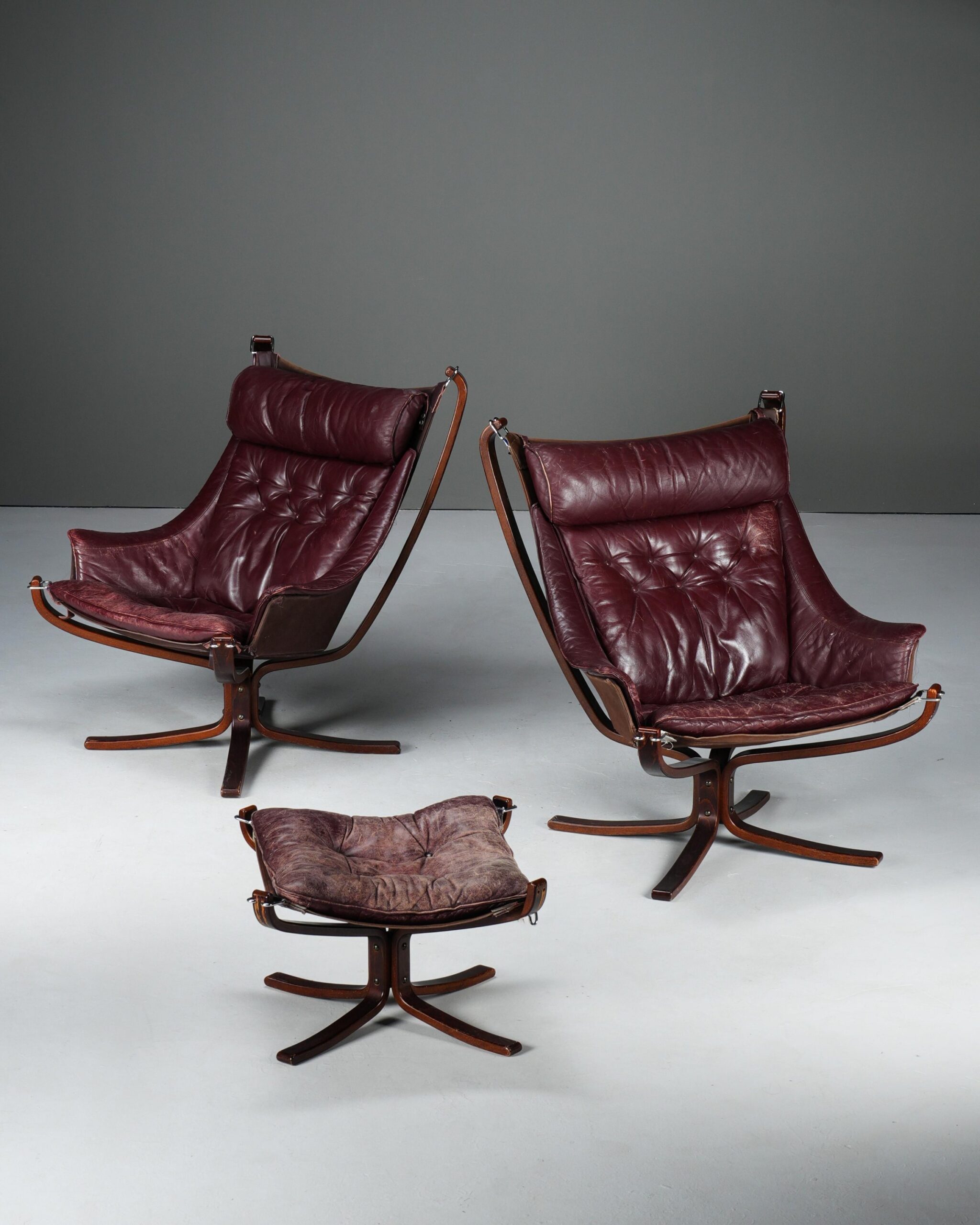 2026/07/1000331711-scaled.jpg Falcon Chairs & Ottoman - Görsel 1