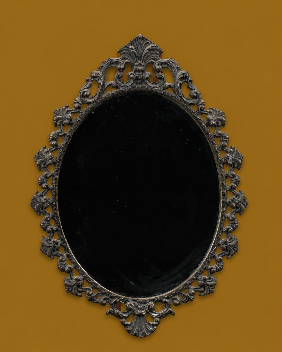 Metal Çerçeveli Küçük Oval Ayna
