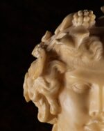 "Antinous as Dionysus" Büstü - İtalya, 19.Yüzyıl - Görsel 3